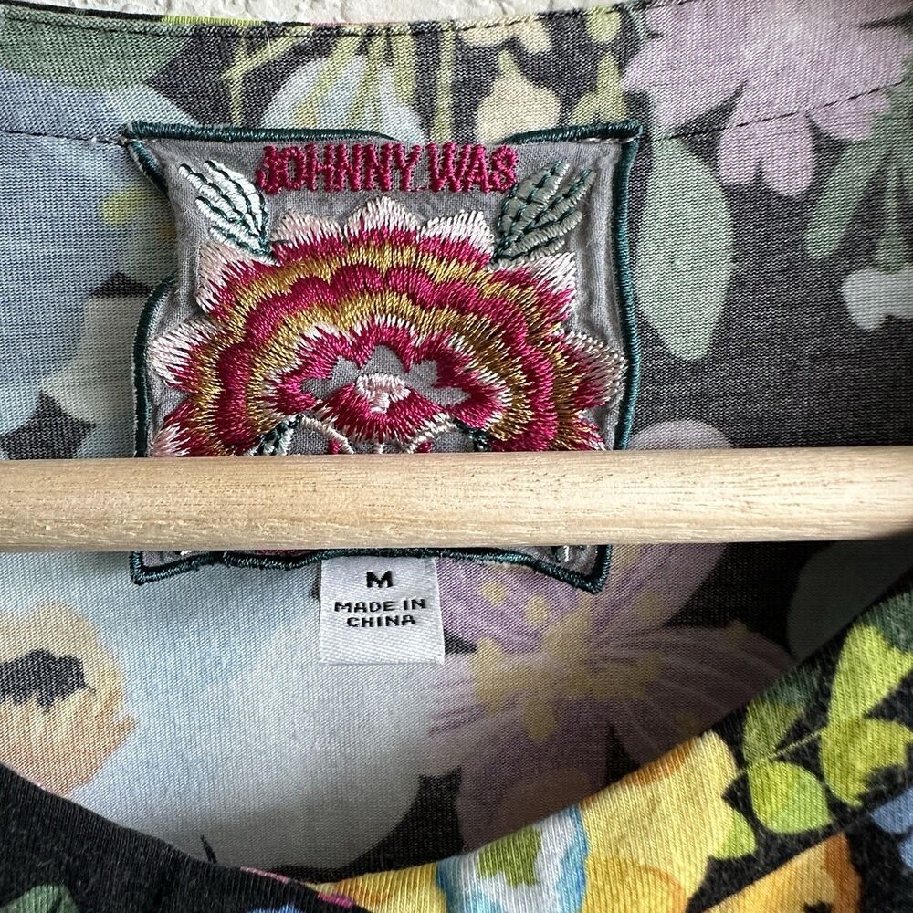 Johnny Was Tee The Janie Favorite M Flutter Sleeve Henley top Boho Floral - Picture 4 of 9